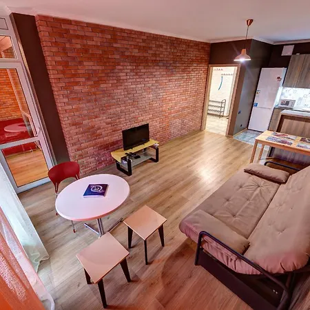 2-кімнатні поруч з національним цирком україни Apartment *